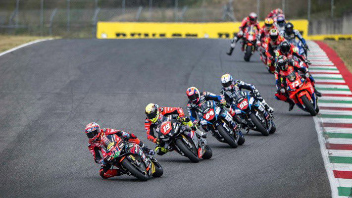Michele Pirro leads CIV Sueprbike field at Mugello. Credit: Ducati Corse/X.