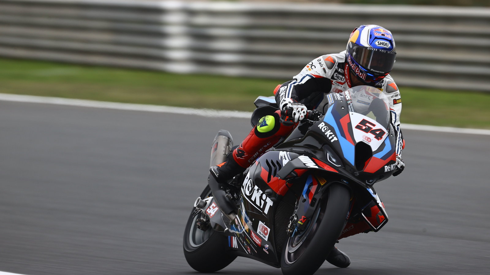 Toprak Razgatlioglu, 2024 Estoril WorldSBK. Credit: Gold and Goose.