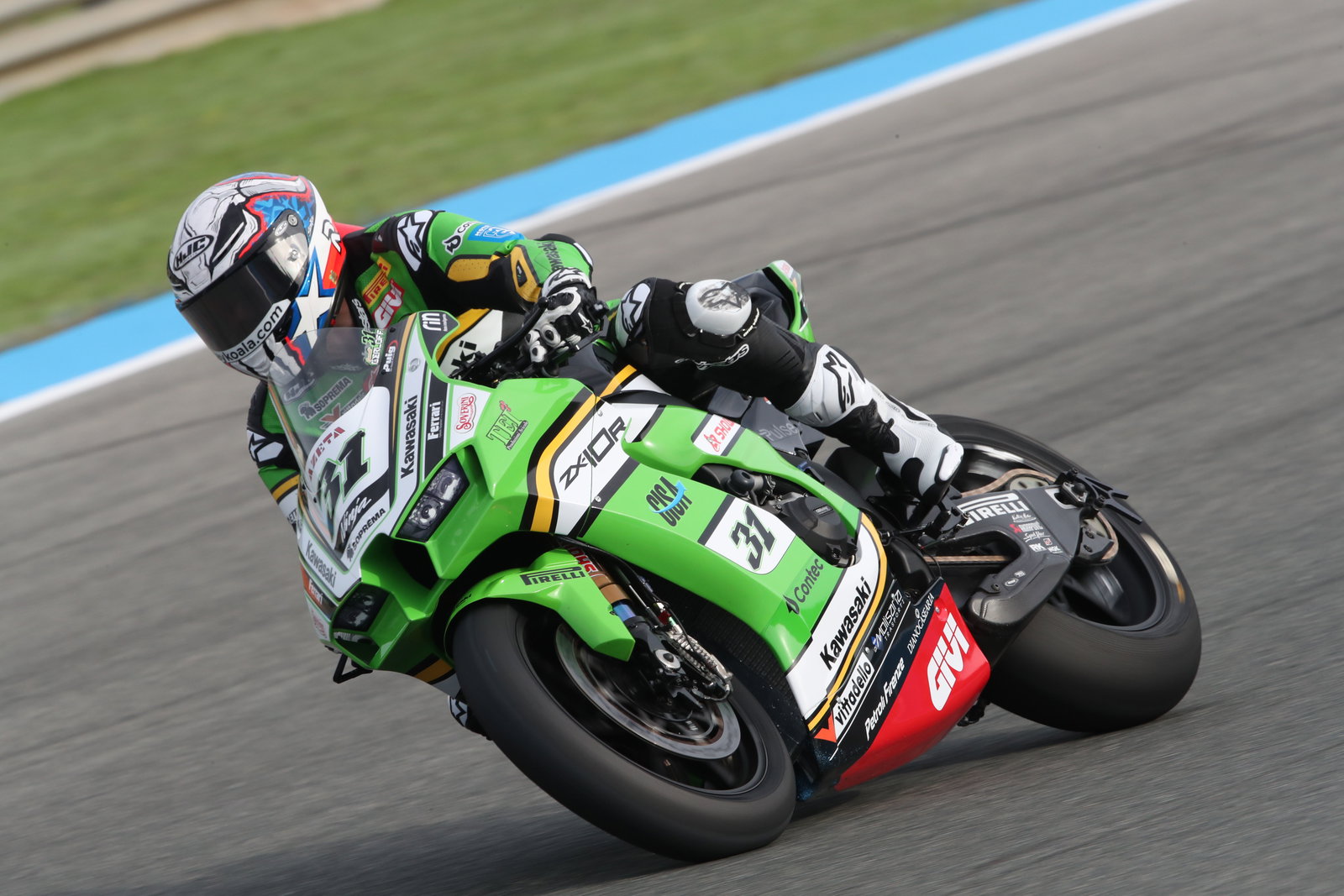 Puccetti Kawasaki unveils 2025 WorldSBK livery | Crash.net