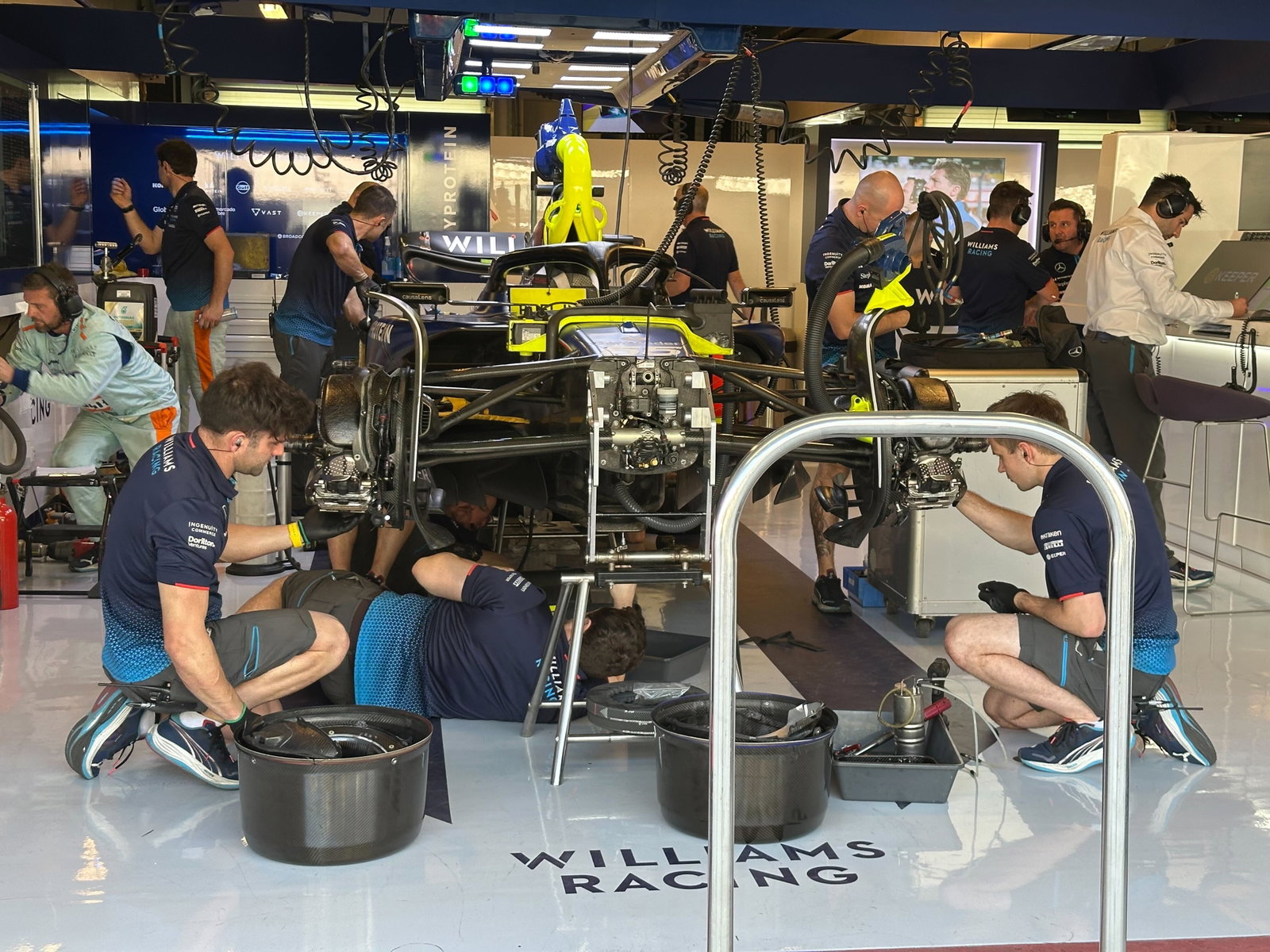 Sainz's Williams