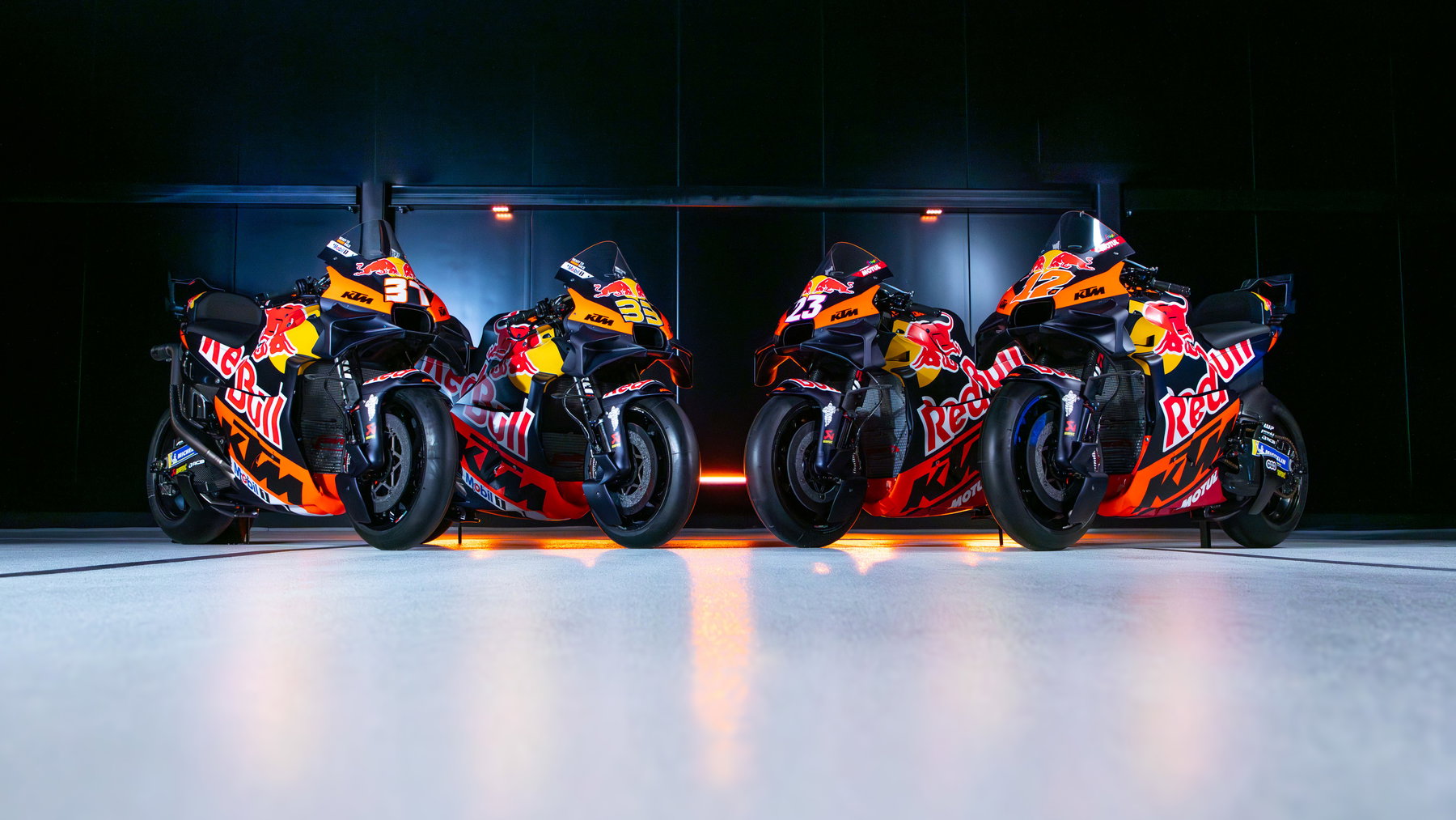KTM unveils 2025 factory MotoGP liveries for works team and Tech3 ...