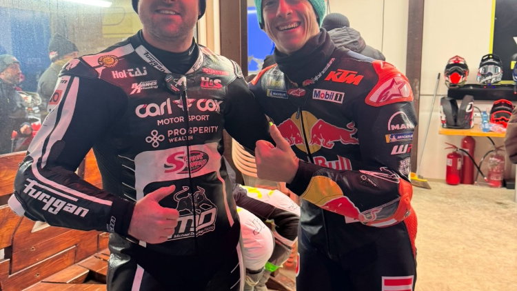 Dunlop, Acosta
