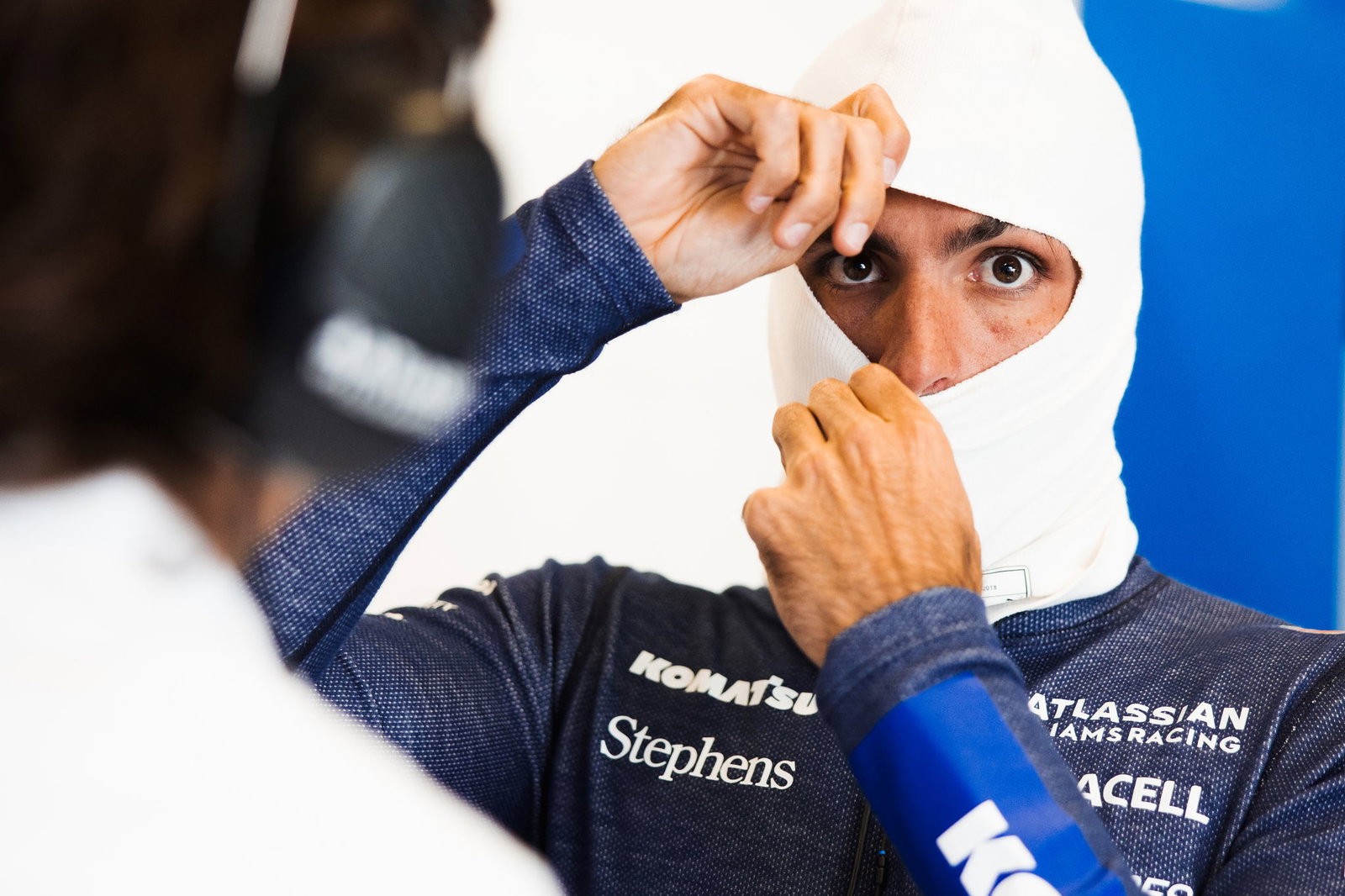 It has been a difficult weekend for Carlos Sainz