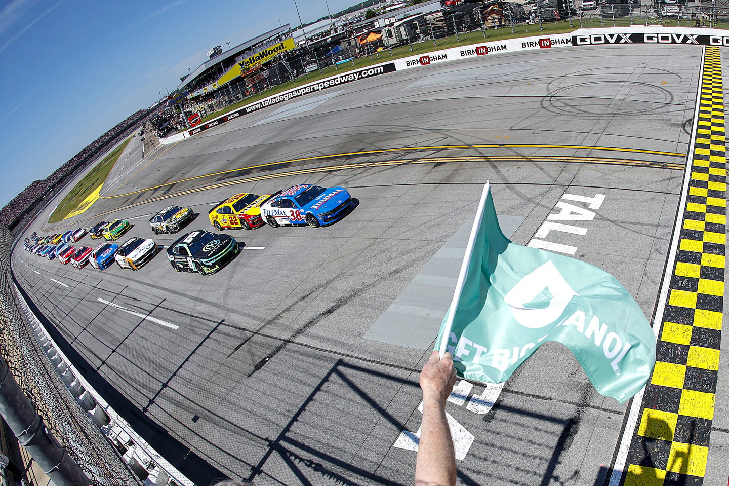 Race start