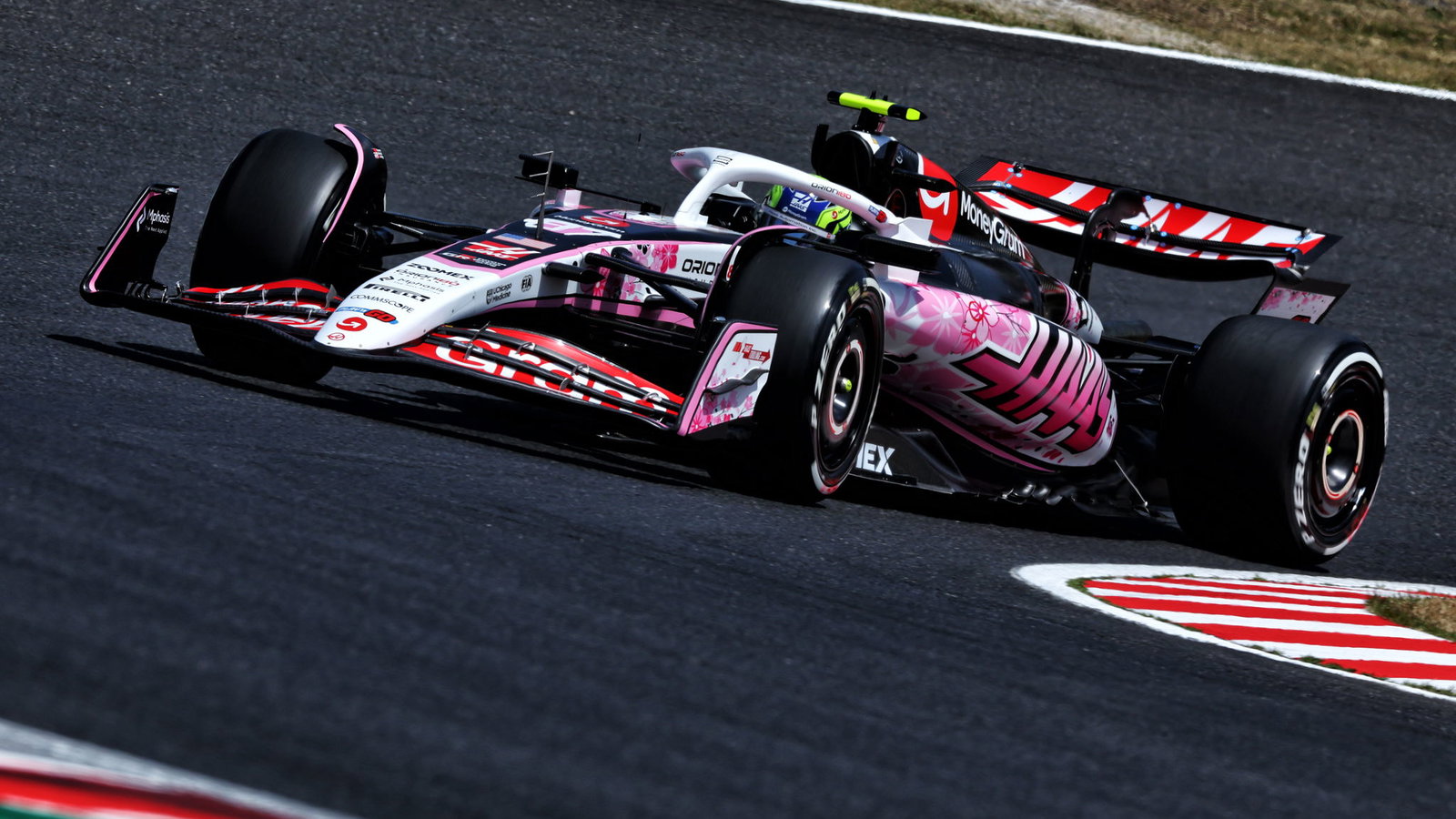 Ollie Bearman starred in qualifying for Haas