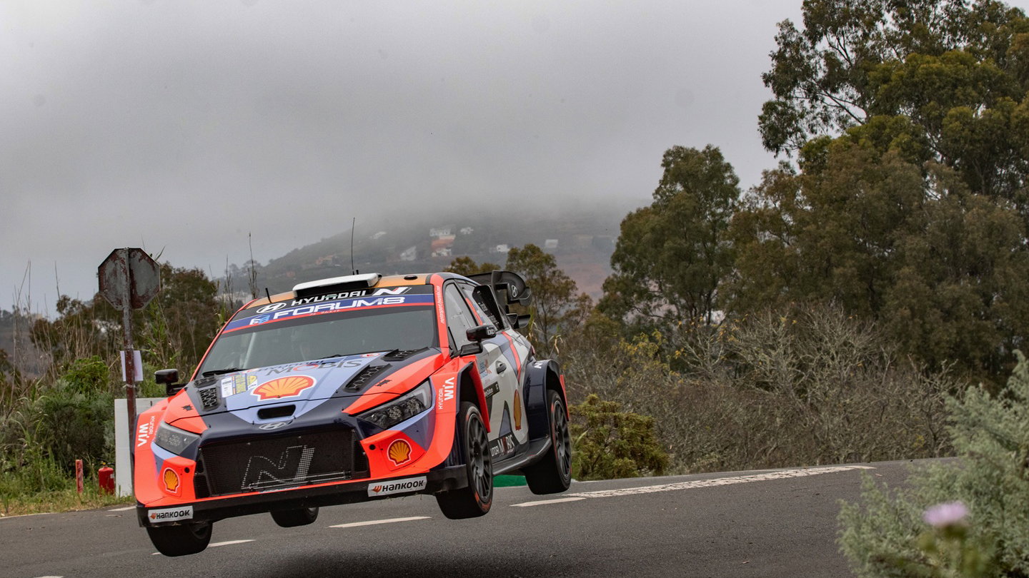 Thierry Neuville, Hyundai