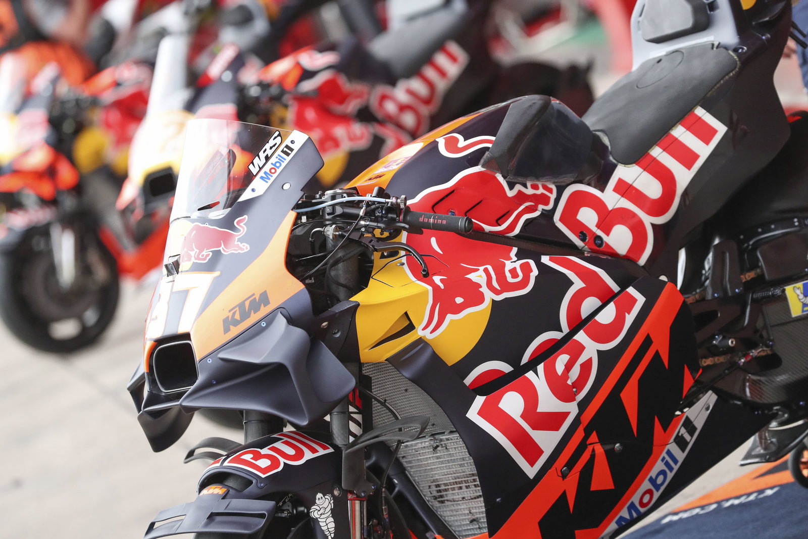 KTM
