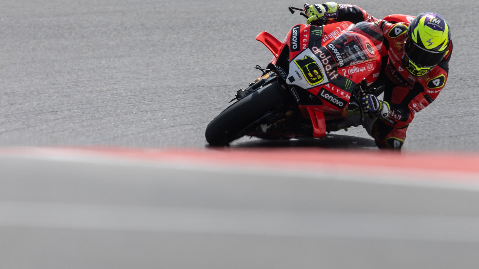 Alvaro Bautista, 2025 Italian WorldSBK, grid. Credit: Gold and Goose.