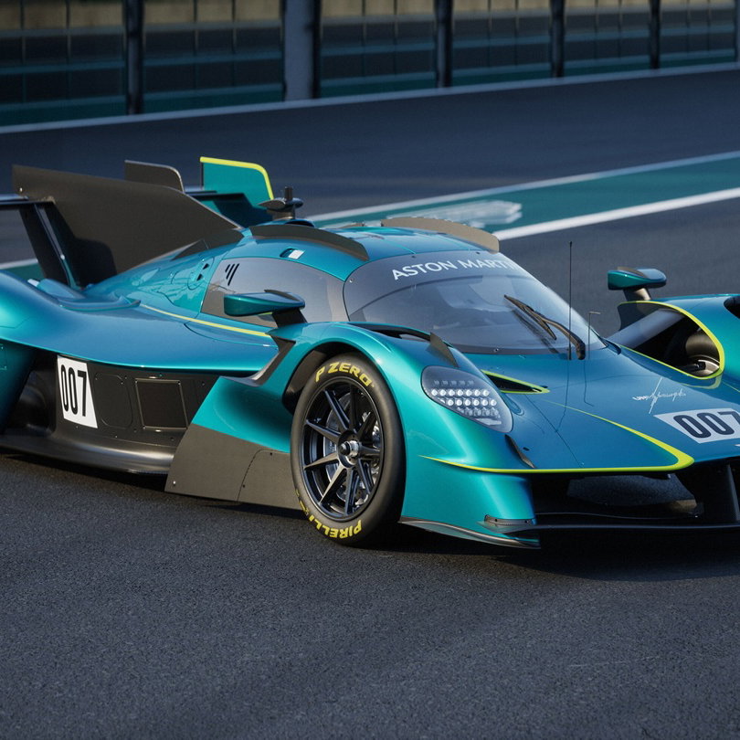 Aston Martin Valkyrie LM