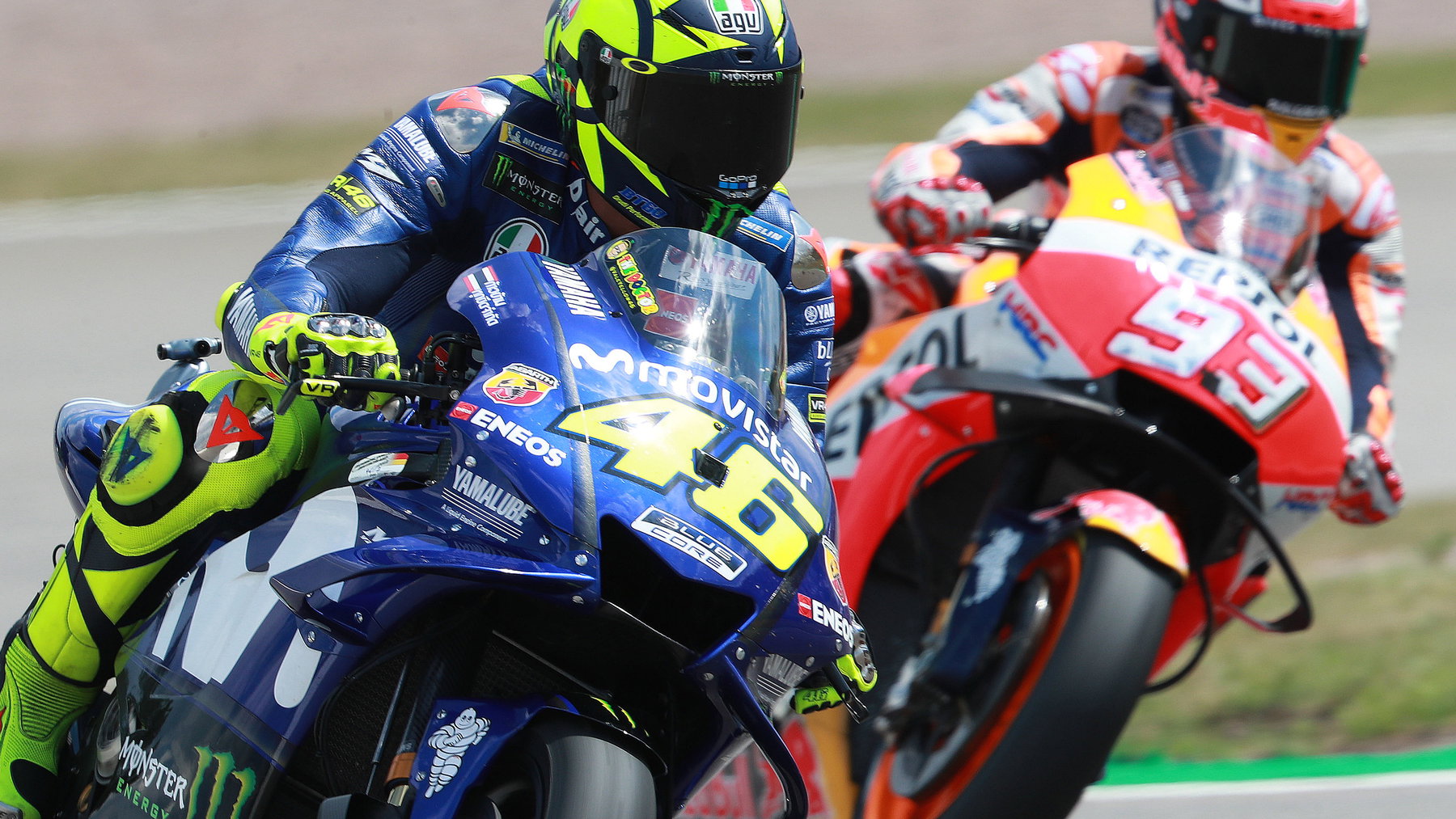 Goar Crash Three ex-racers choose between Marc Marquez and Valentino Rossi as the ...