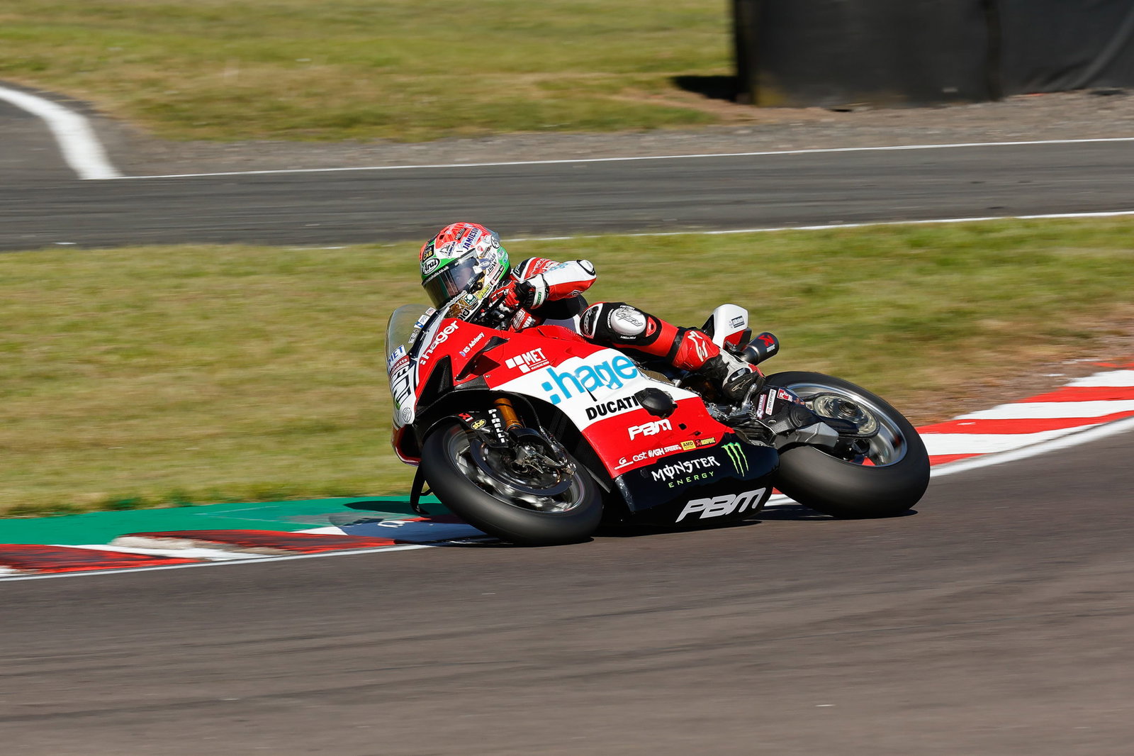 Glenn Irwin, 2025 Oulton Park BSB. Credit: Ian Hopgood Photography.
