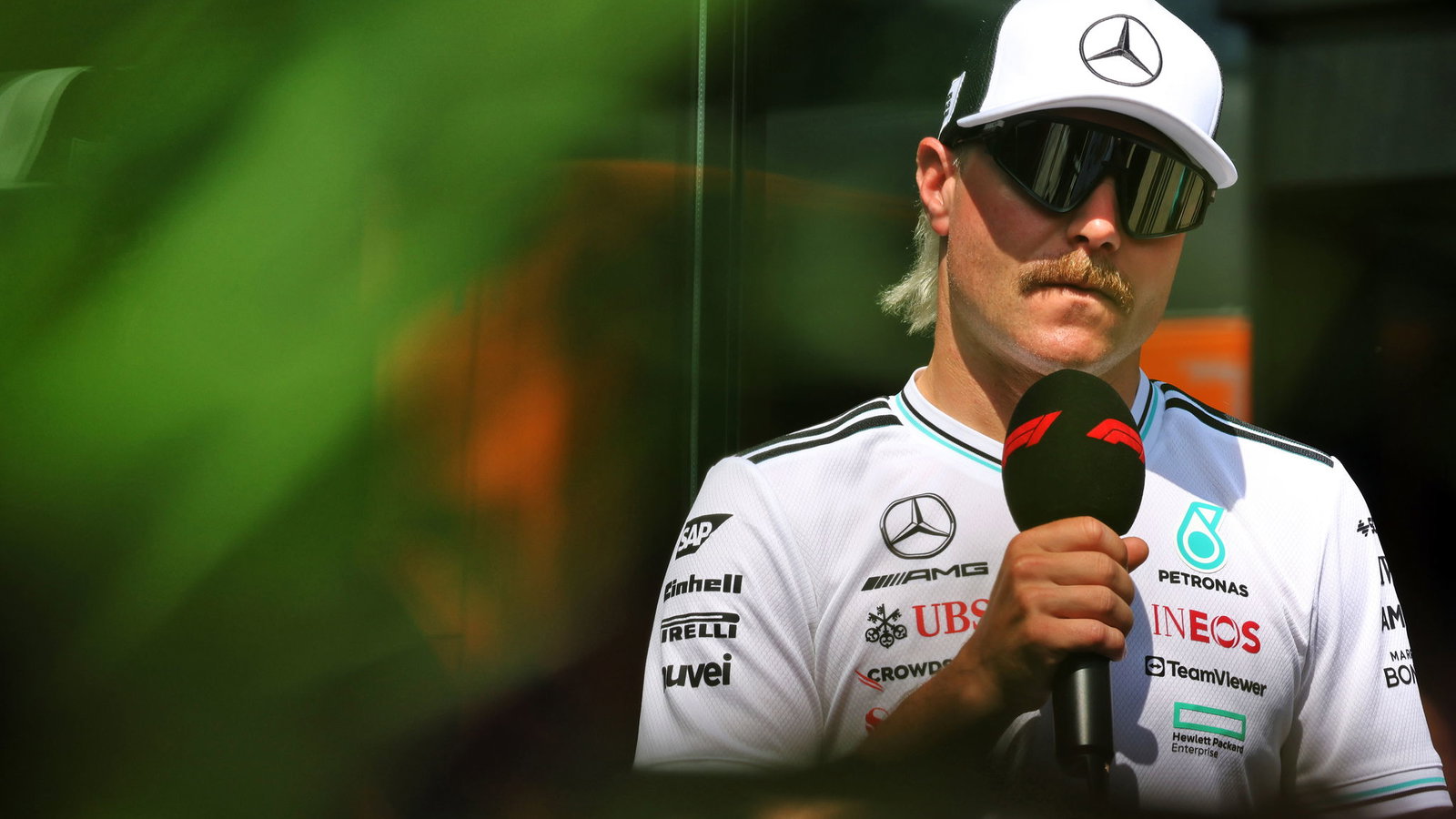 Valtteri Bottas pinpoints two key factors behind Lewis Hamilton’s slow ...