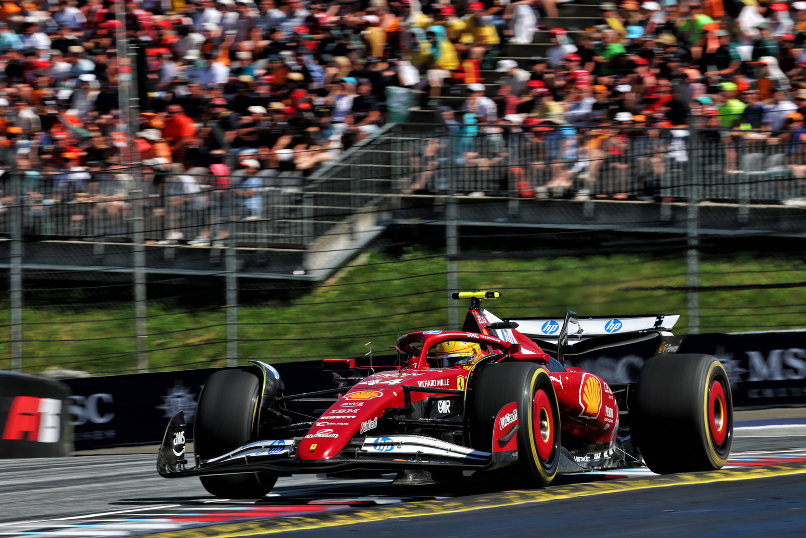 Lewis Hamilton 'pushing to fix' crucial Ferrari issue in F1 2025