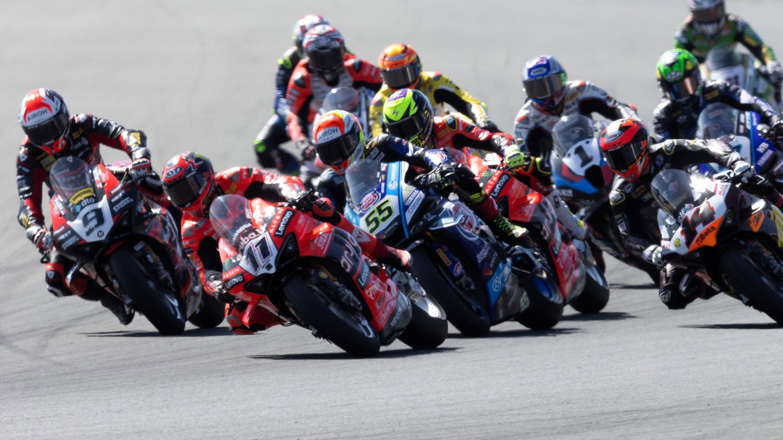 Bulega leads, WorldSBK