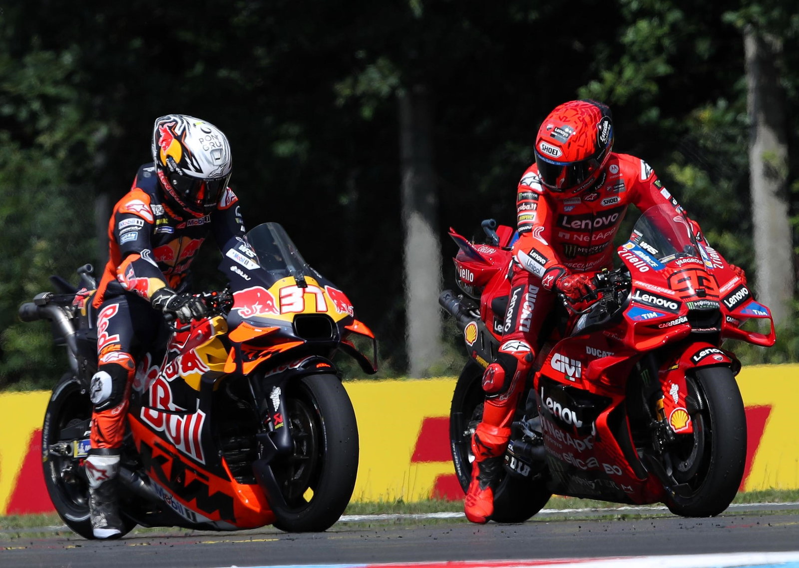 Pedro Acosta, Marc Marquez, 2025 Czech MotoGP