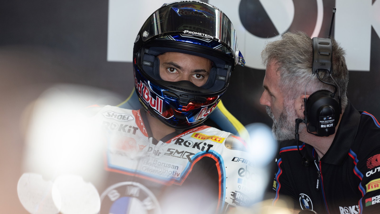 Toprak Razgatlioglu, 2025 UK WorldSBK, pit box. Credit: Gold and Goose.