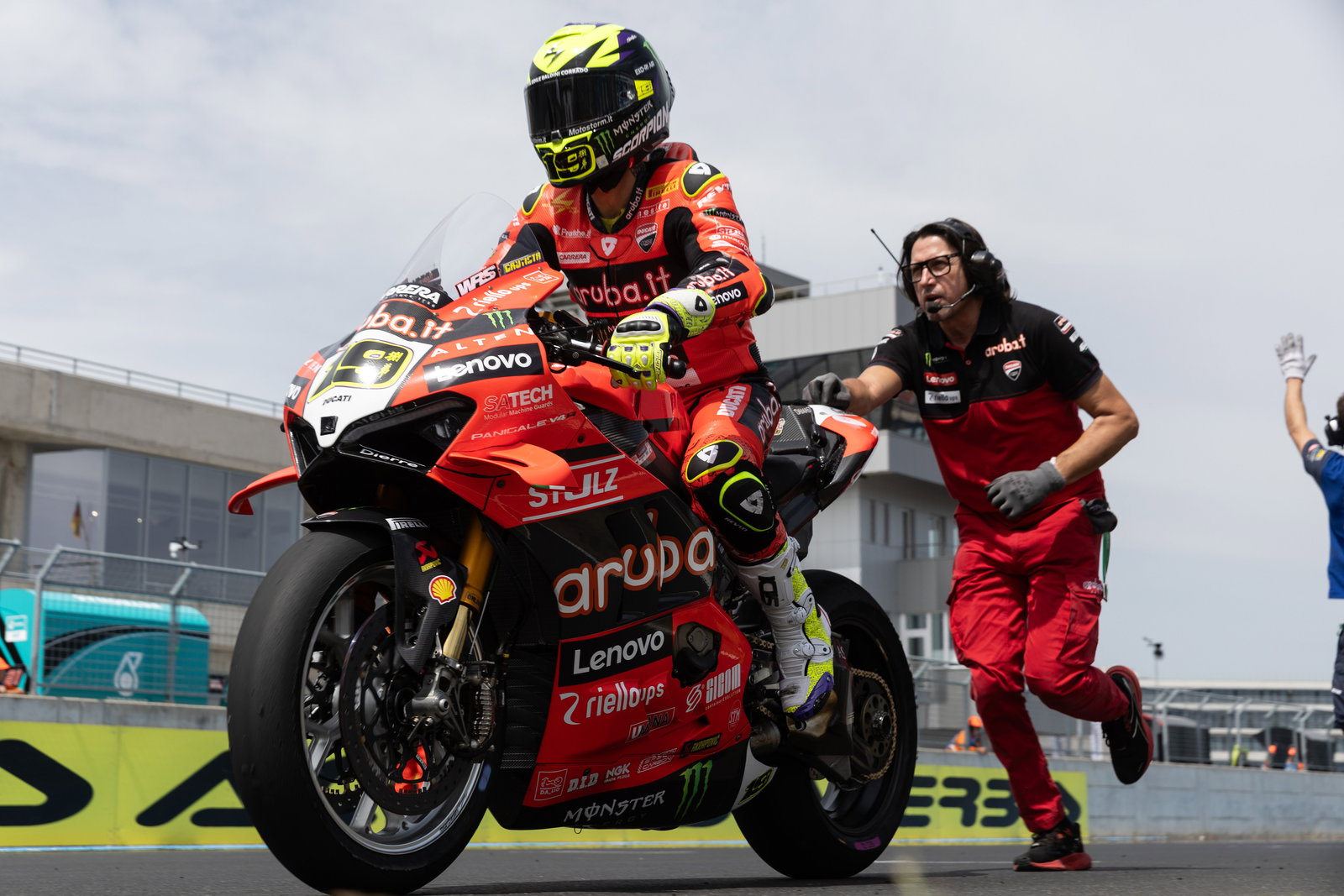 Alvaro Bautista, 2025 Hungarian WorldSBK, grid. Credit: Gold and Goose.