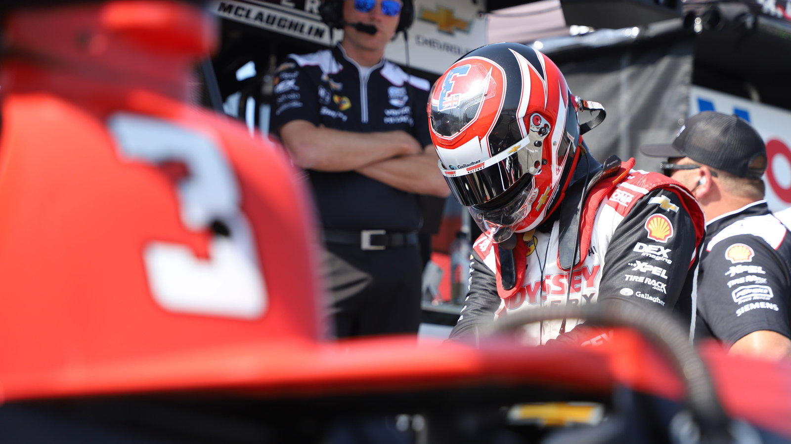 Scott McLaughlin was frustrated after eliminated in Q1 Group One.