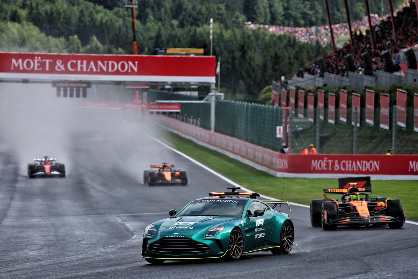 Safety car leads the field