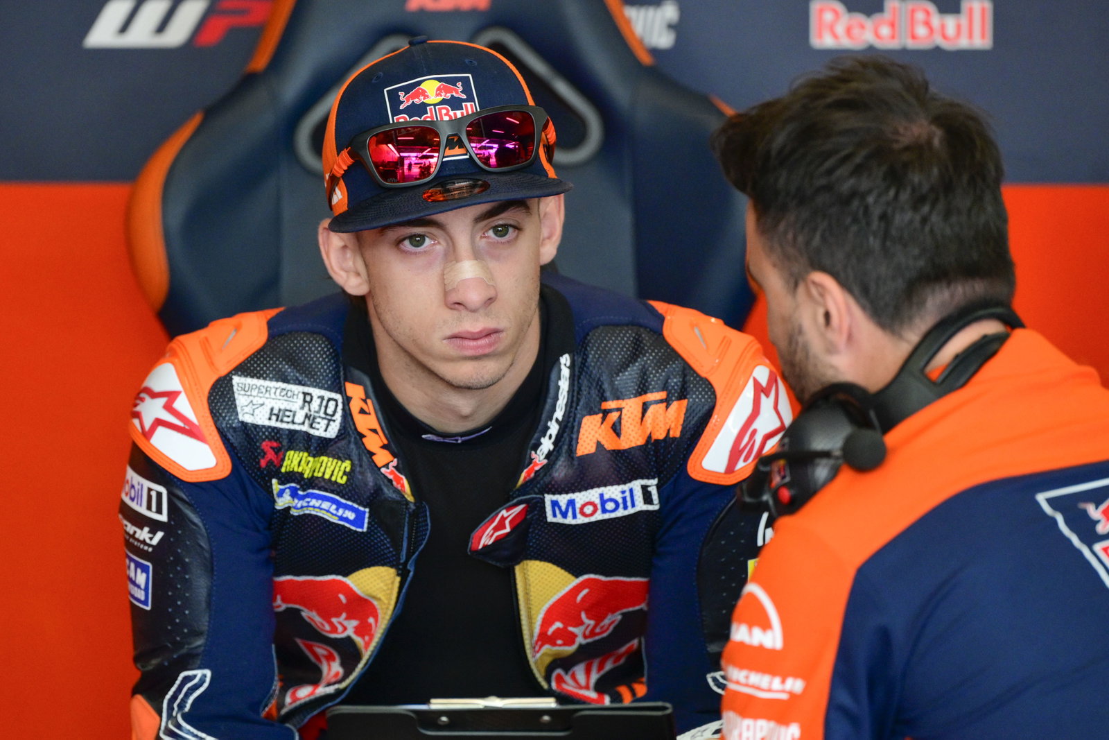 Pedro Acosta, 2025 MotoGP Czech Grand Prix, pit box. Credit: Gold and Goose.