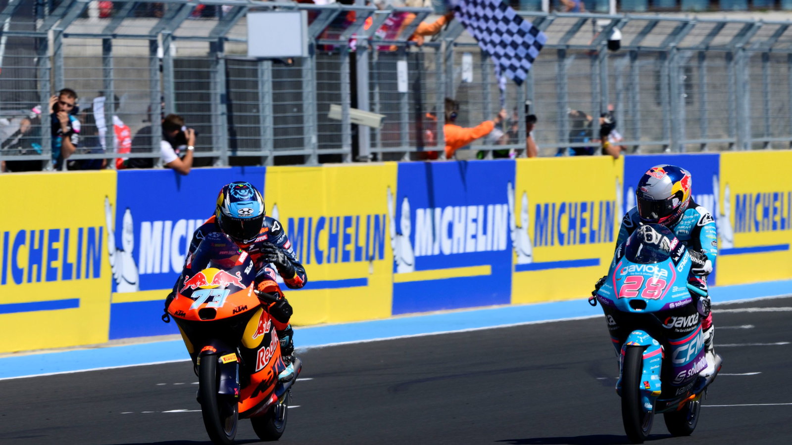 Maximo Quiles, Valentin Perrone, Moto3, Hungary, 2025