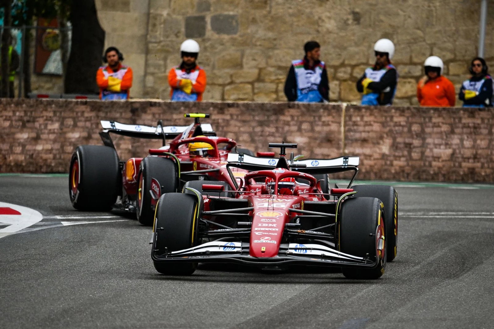 Ferrari flattered to deceive in Azerbaijan 