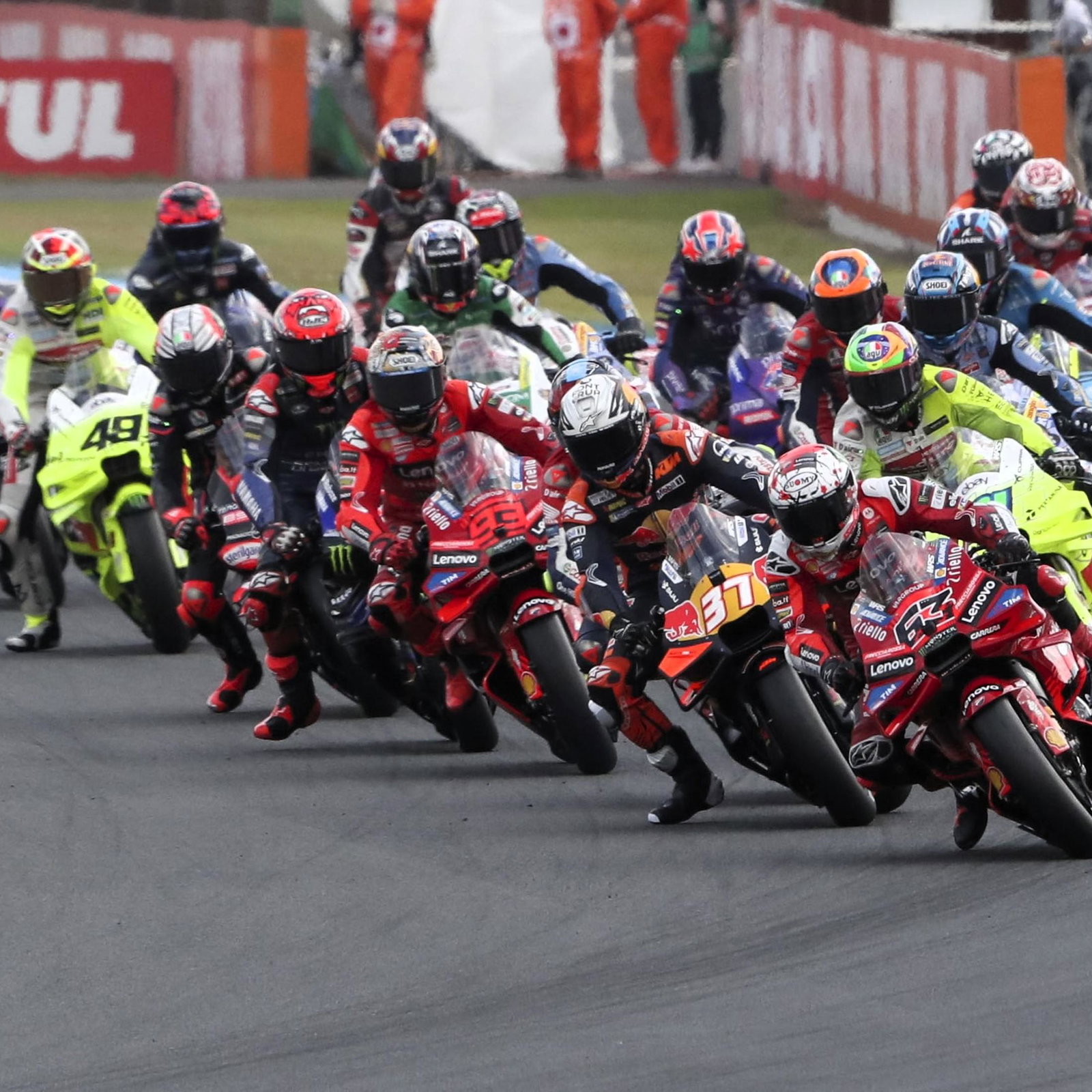 Race start, 2025 Japanese MotoGP