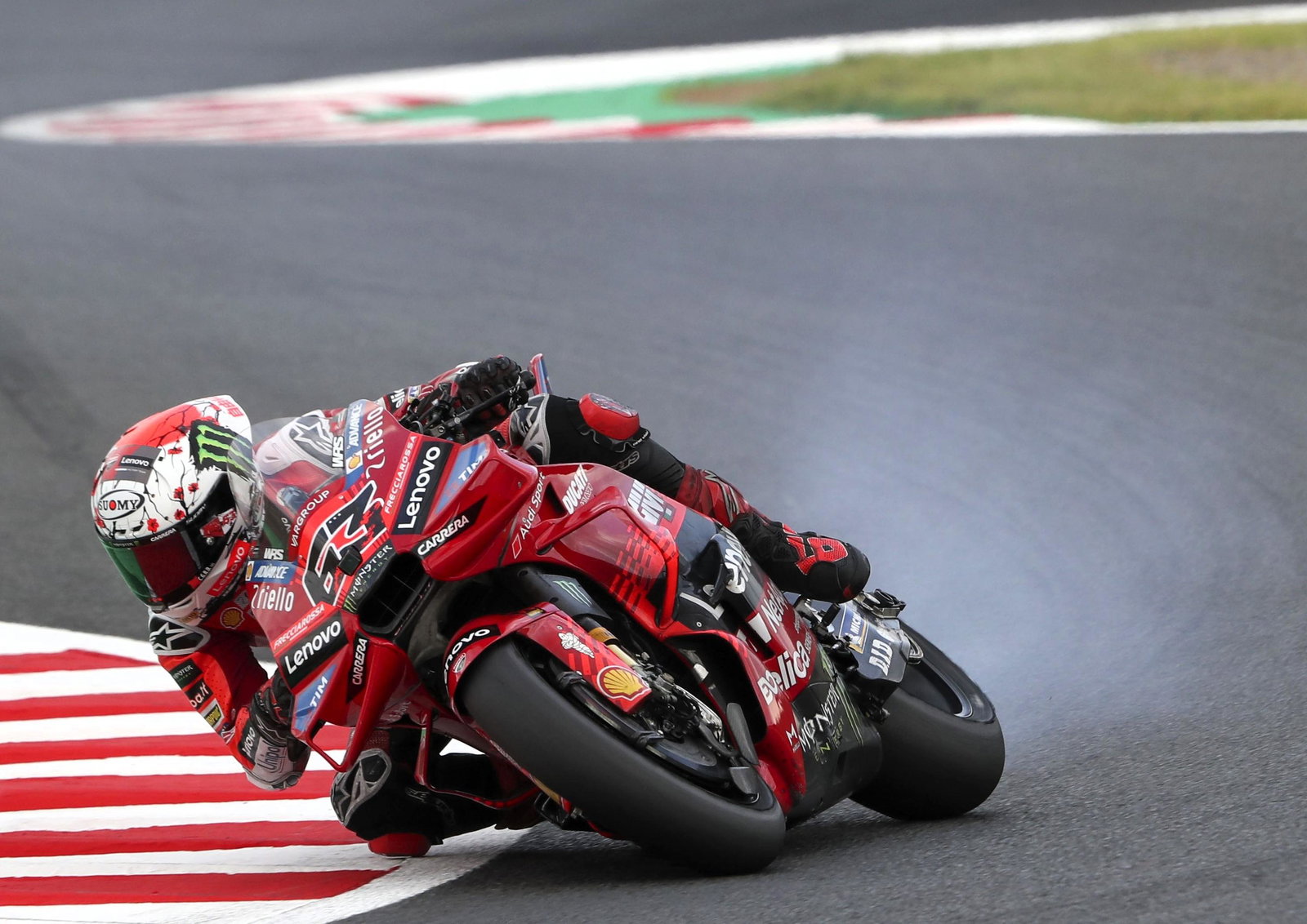 Francesco Bagnaia, engine smoke, 2025 Japanese MotoGP