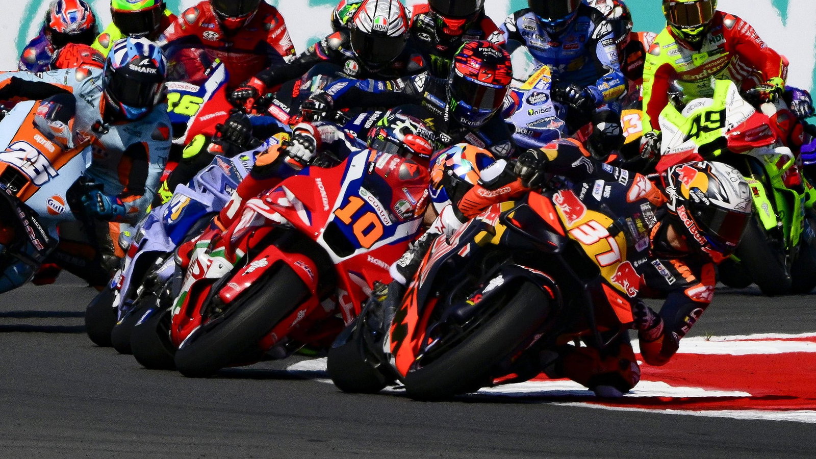 Pedro Acosta, leads Luca Marini