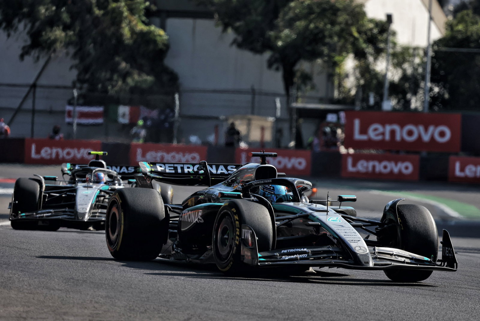 George Russell and Kimi Antonelli 
