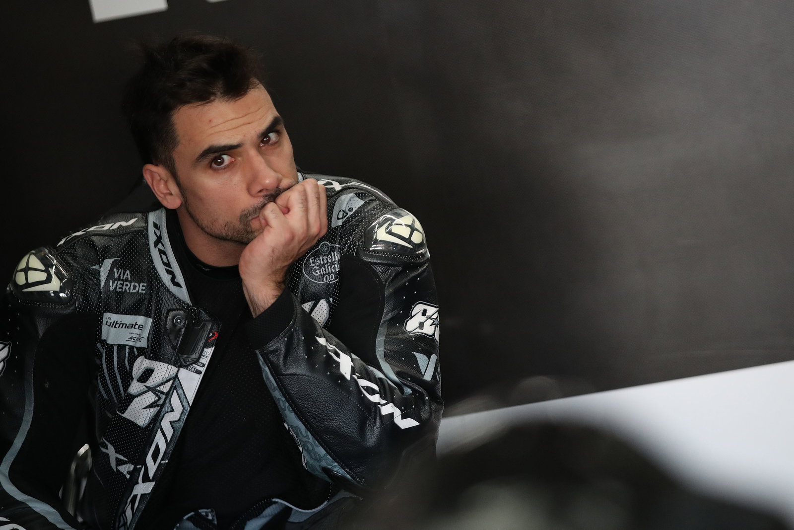 Miguel Oliveira, November 2025 WorldSBK Jerez Test, pit box. Credit: Gold and Goose.
