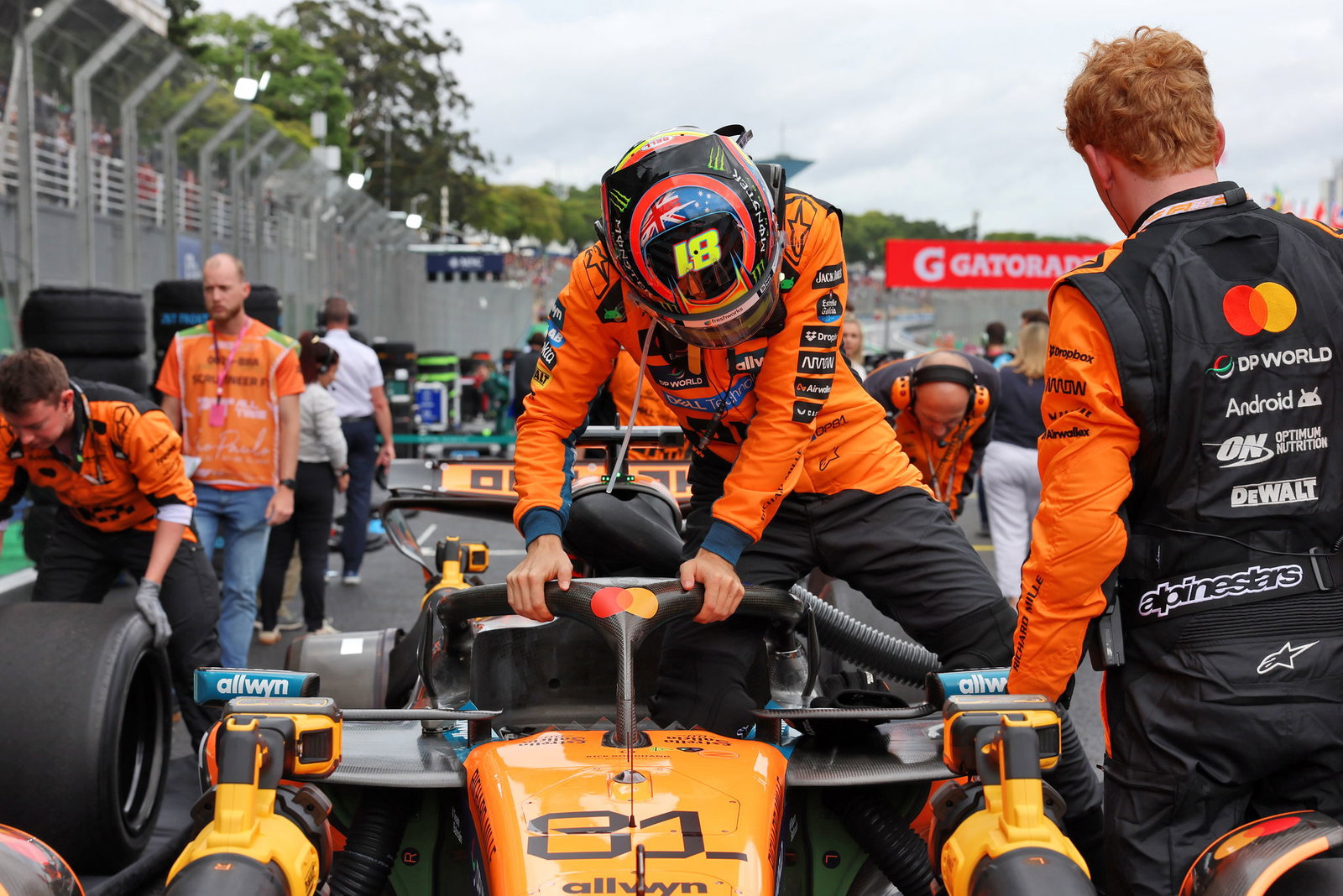 Piastri's title bid suffered another setback 