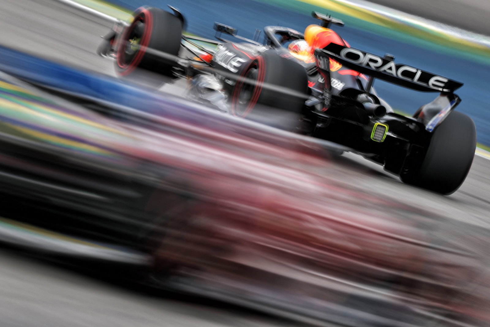 Verstappen starts down in P16