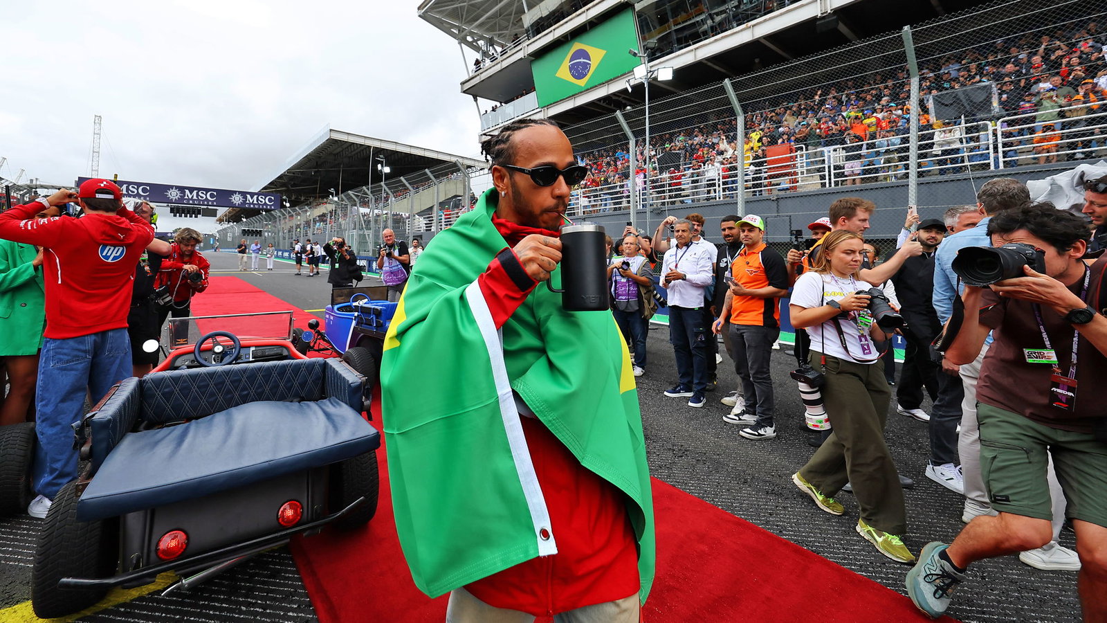 LEWIS HAMILTON 