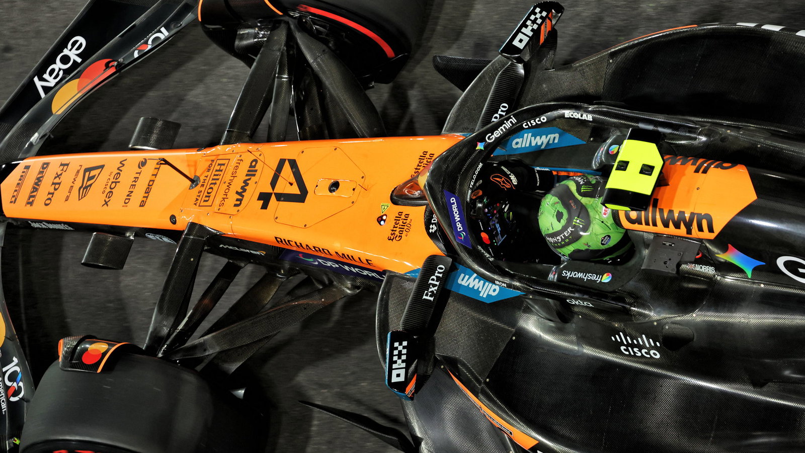 Norris set the pace in second practice 