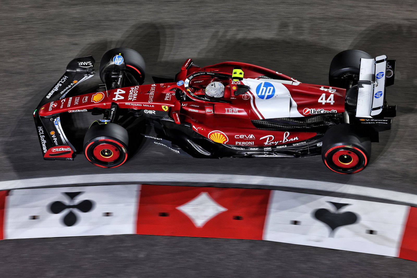 Hamilton struggled to put a lap together 