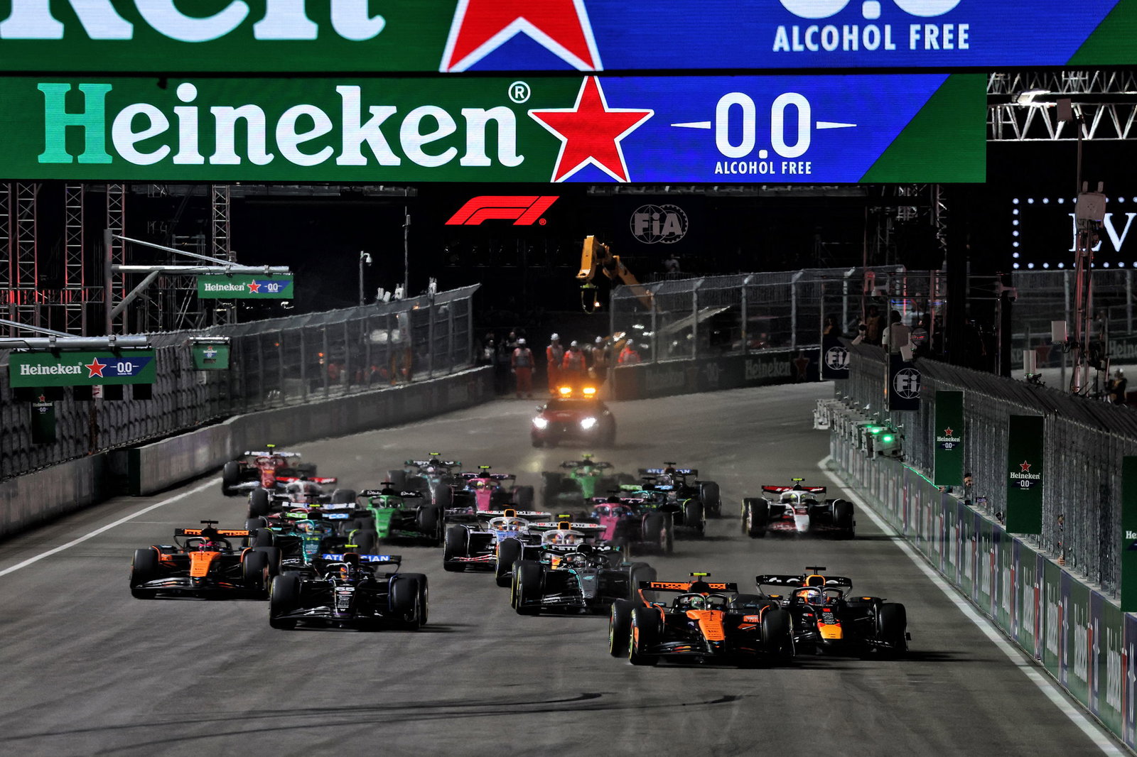 Norris went aggressive at the start of the Las Vegas Grand Prix