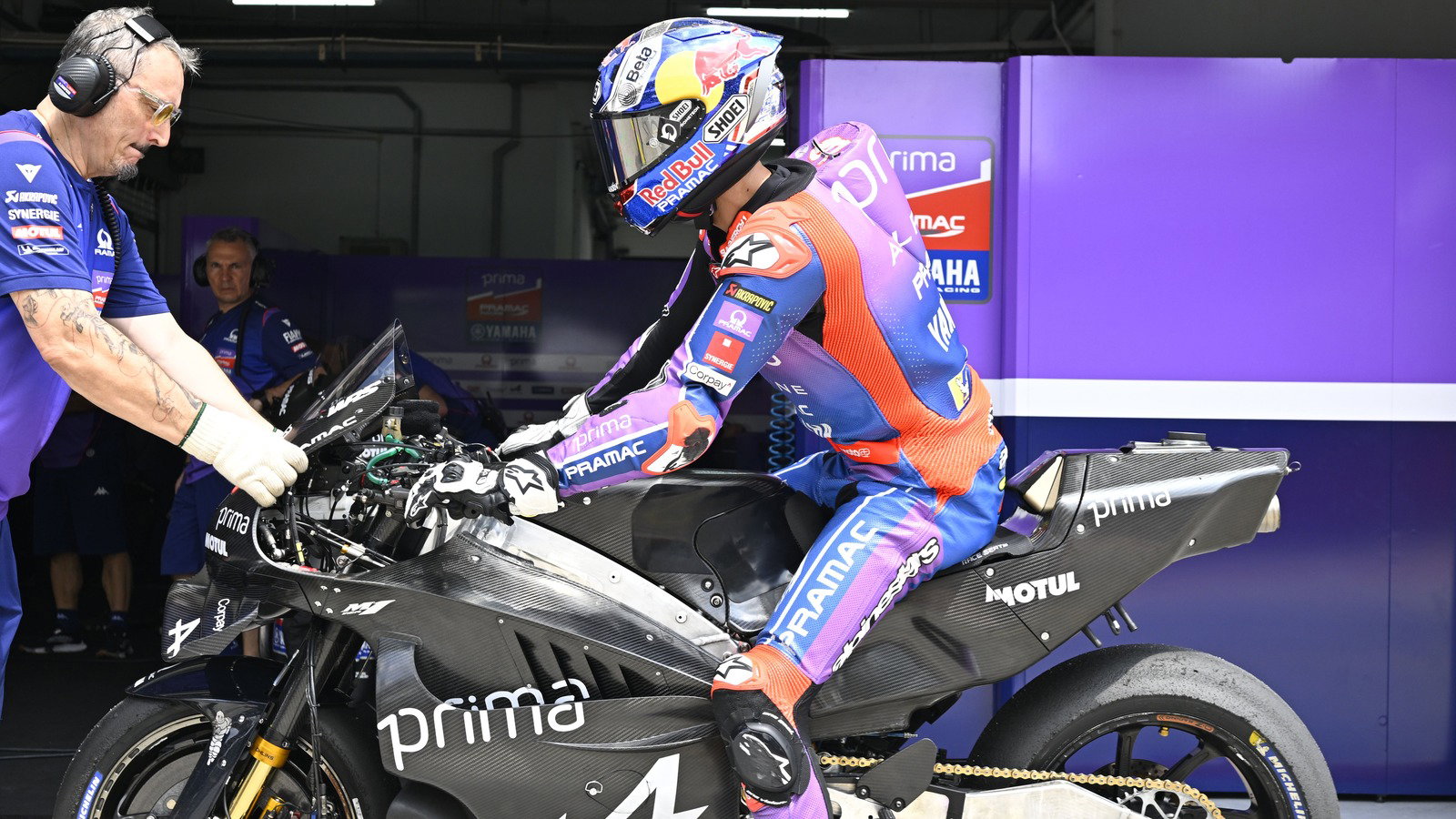Toprak Razgatlioglu, 2026 Sepang MotoGP Test (Gold&Goose).