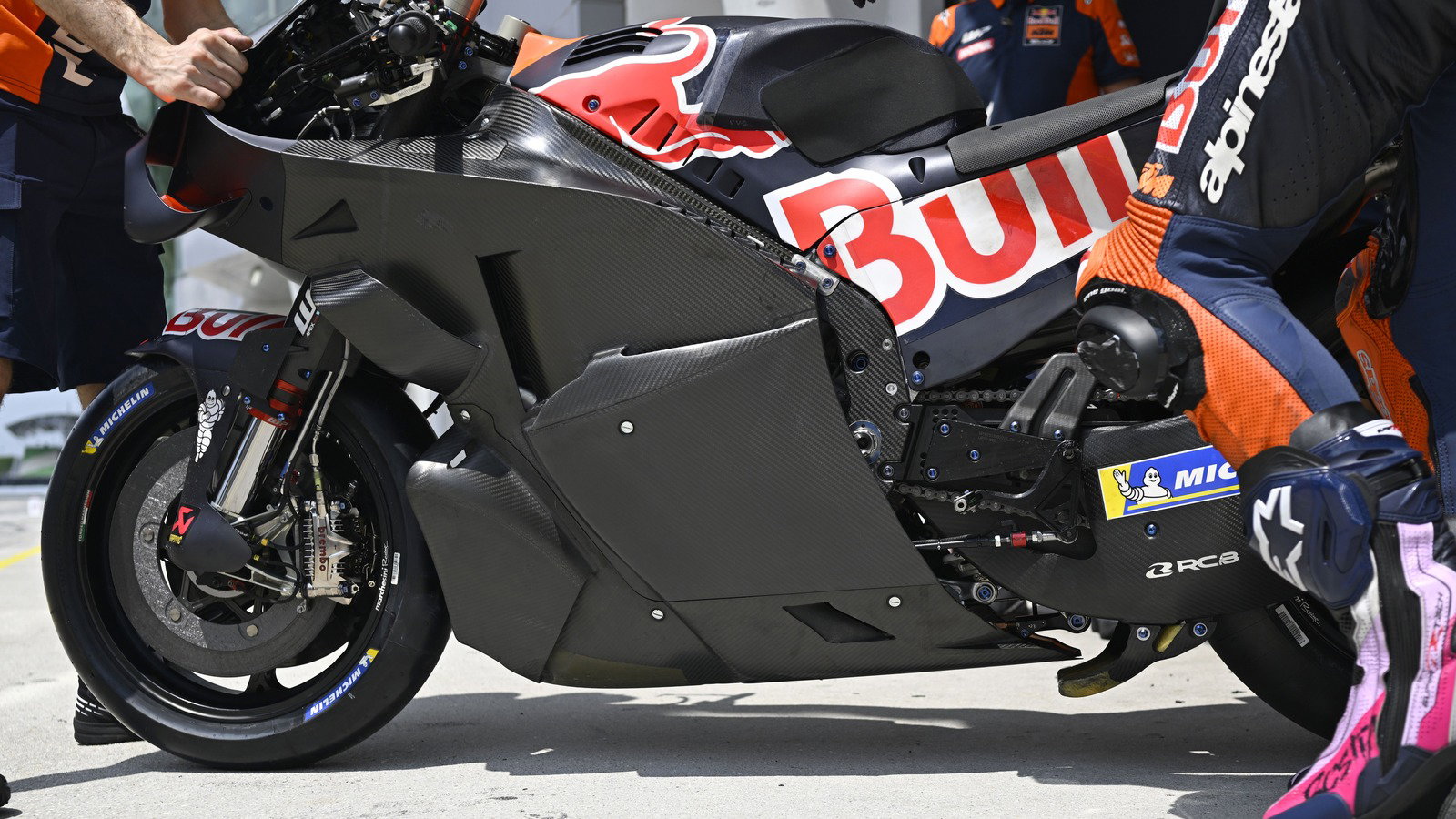 KTM fairing, 2026 Sepang MotoGP Test (Gold&Goose).