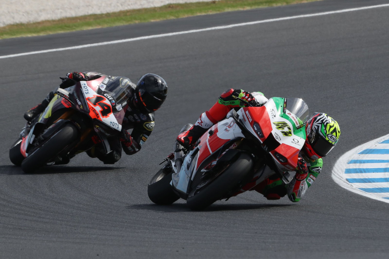 Axel Bassani, Sam Lowes, 2026 Australian WorldSBK. Credit: Gold and Goose.