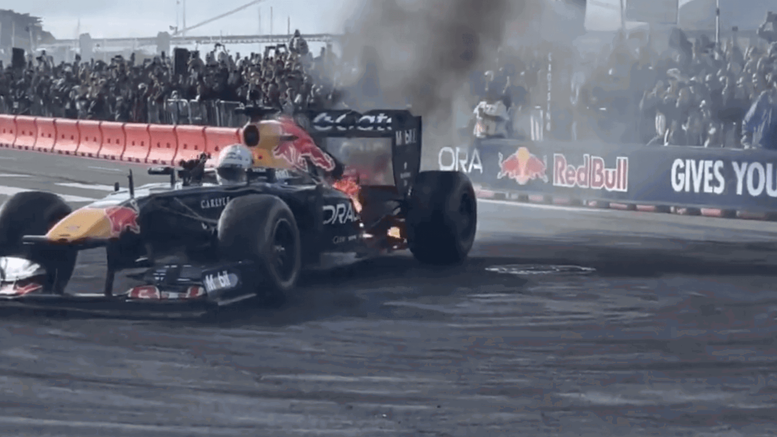 Yuki Tsunoda Red Bull F1 showrun