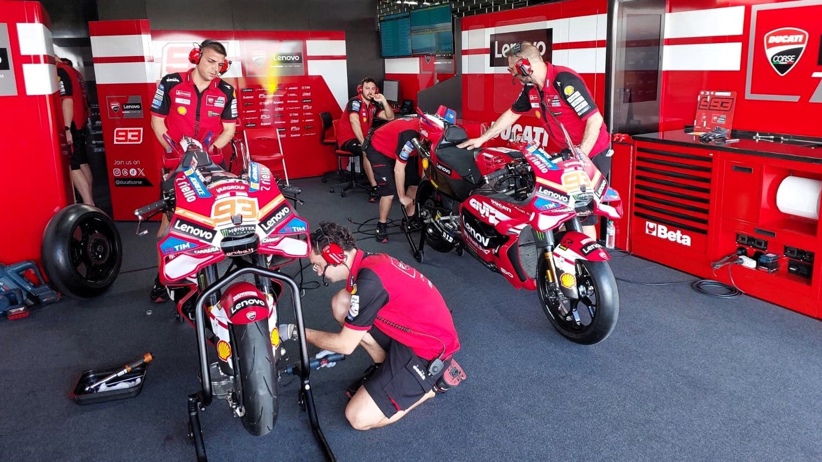 Marc Marquez's Ducati garage, Buriram MotoGP test.