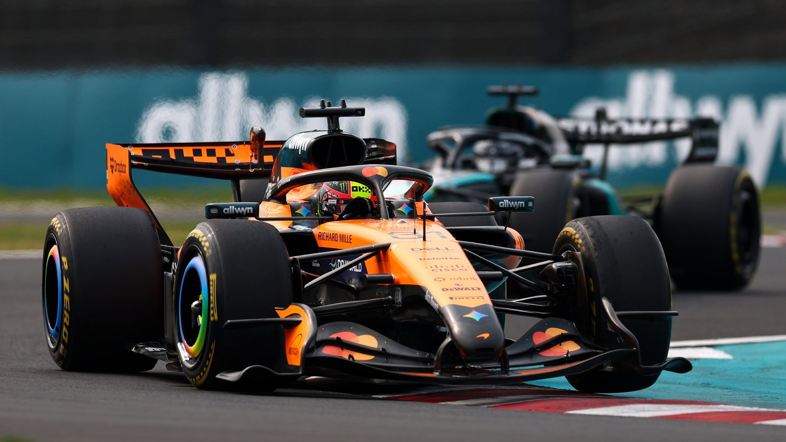 Piastri looked to be in control of the race before the safety car