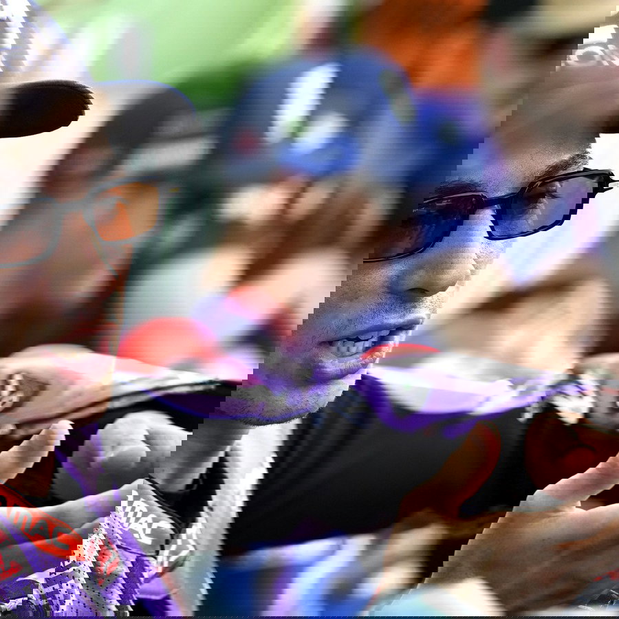 Toprak Razgatlioglu, Alex Rins, 2026 Thai MotoGP Sprint.