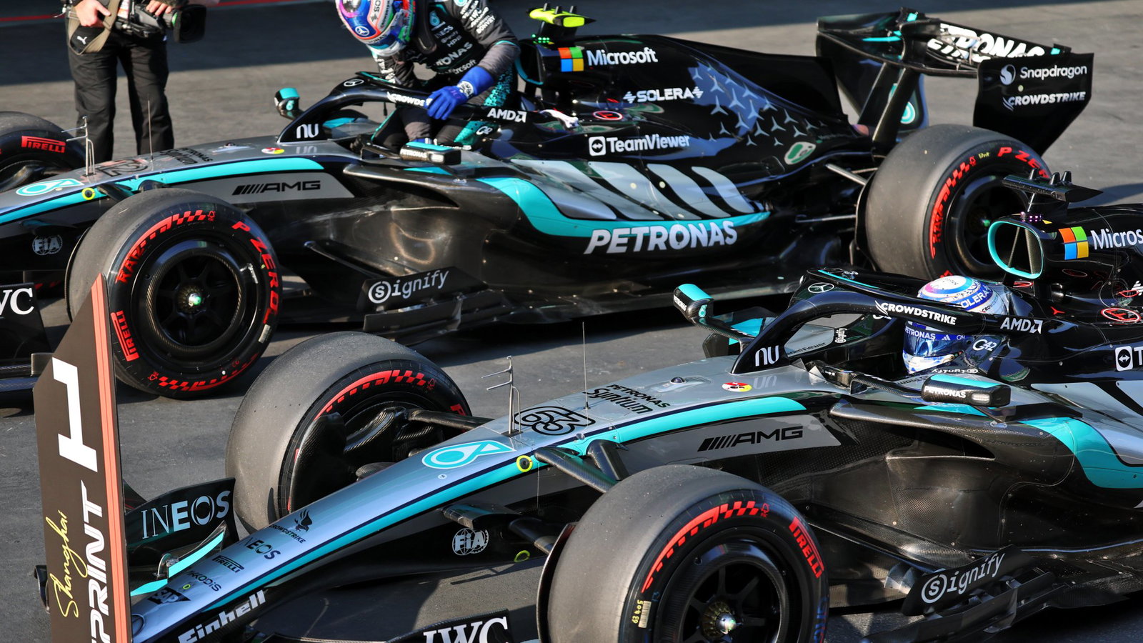 Mercedes dominated qualifying for the China sprint race