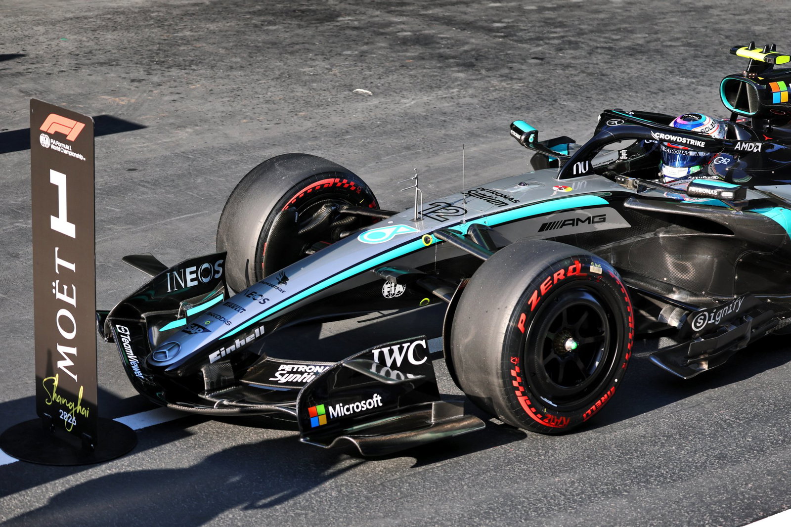 Antonelli claimed the first pole of his F1 career