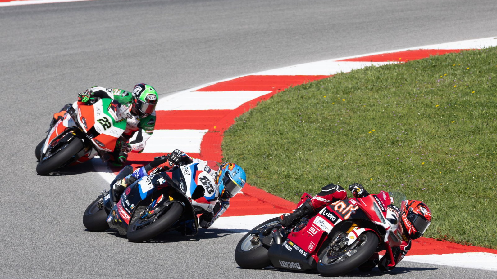 Iker Lecuona leads Miguel Oliveira and Alex Lowes, 2026 Portuguese WorldSBK. Credit: Gold and Goose.