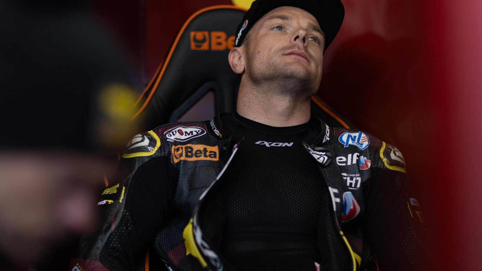 Sam Lowes, 2026 Dutch WorldSBK, pit box. Credit: Gold and Goose.