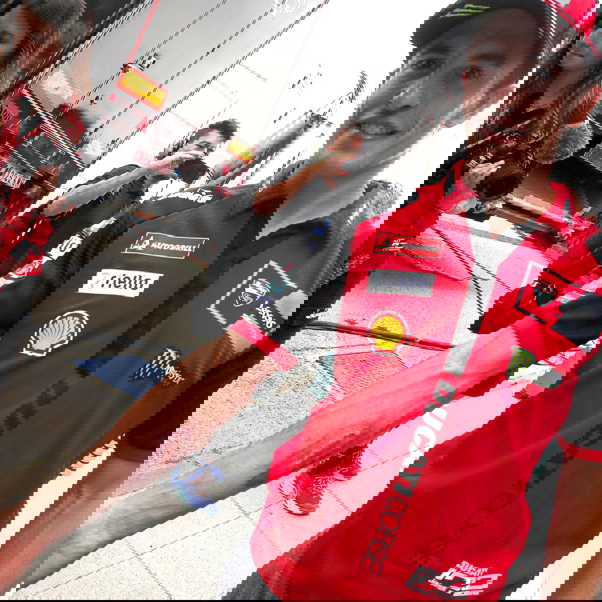 Marc Marquez shows COTA arm injury, 2026 Spanish MotoGP.