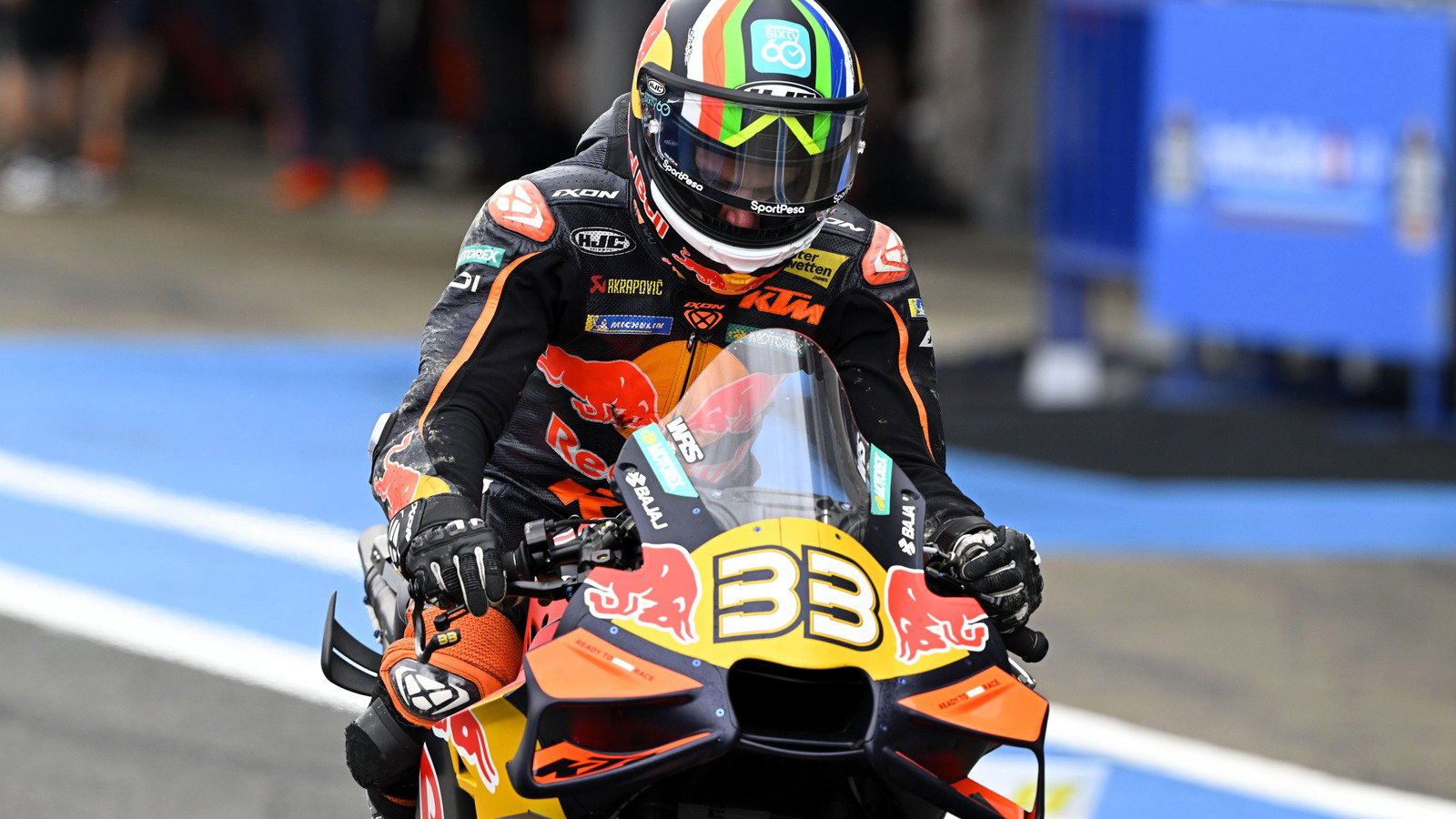 Brad Binder, pit lane, 2026 Spanish MotoGP Sprint.